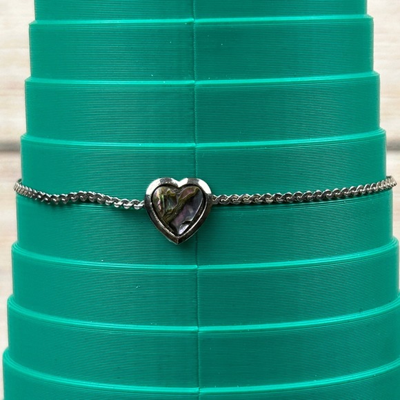 Silver Tone Heart Abalone Shell Inlay Dainty Twisted Chain Bracelet 7.25 Inch - Picture 2 of 6
